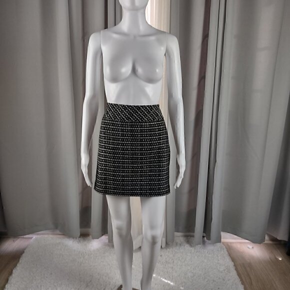 Ann Taylor Dresses & Skirts - Ann Taylor Loft Petite Women Knitted White Black Straight & Pencil Skirt Size 4P